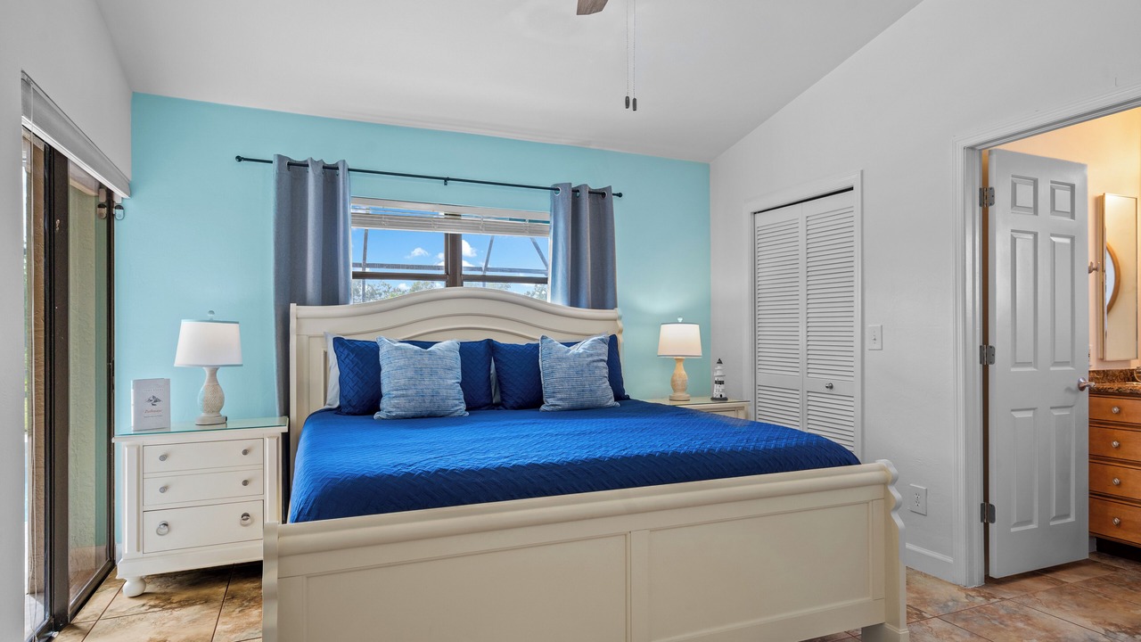 Photo of Bedroom in Naples