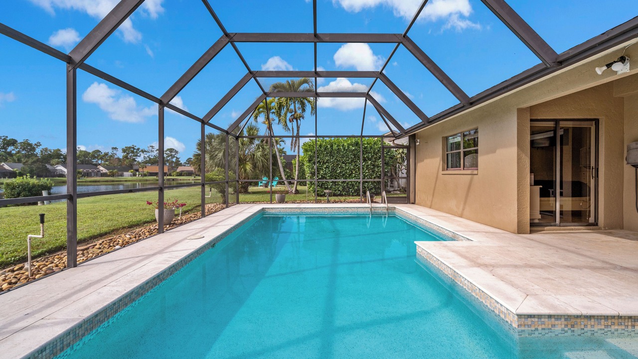 Photo of Outdoor in Naples