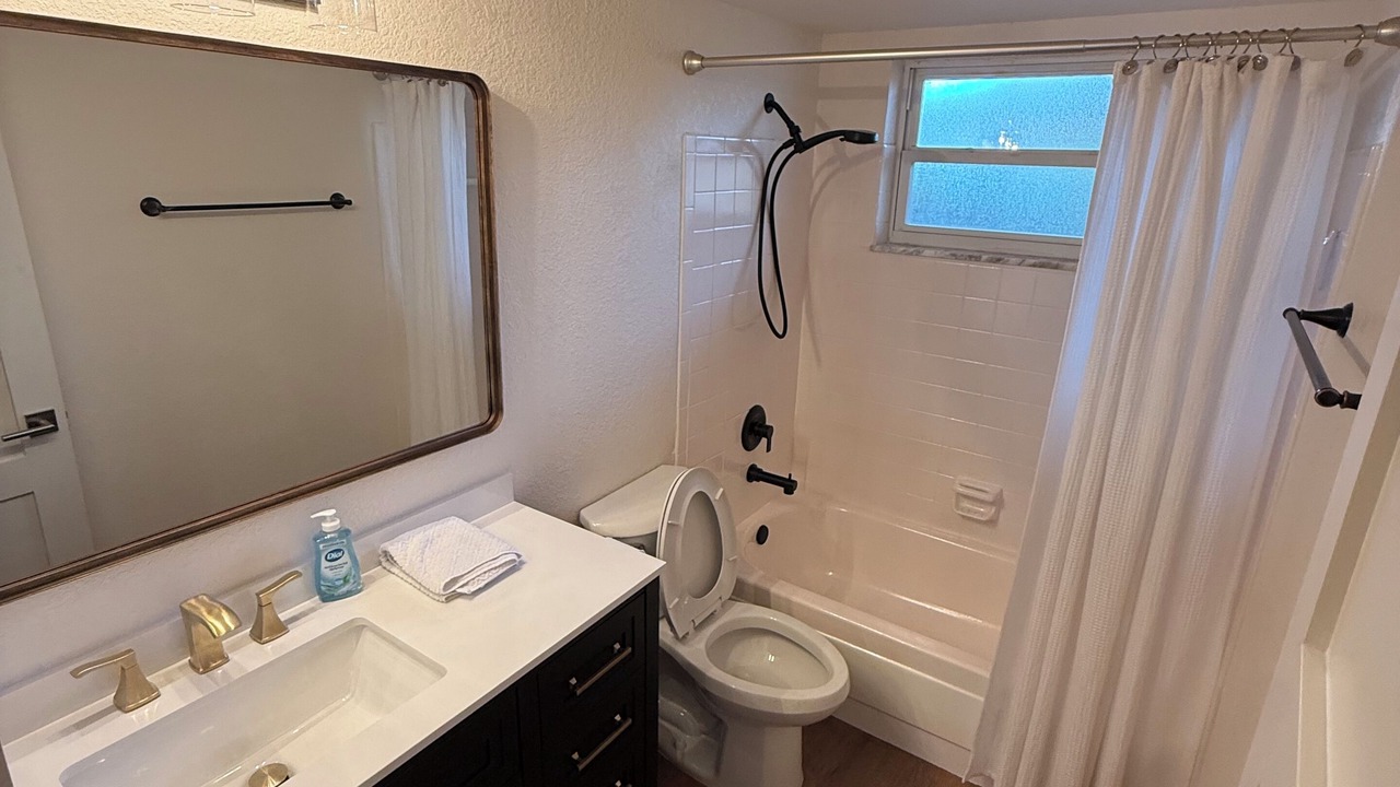 Photo of Bathroom in Riviera Bay