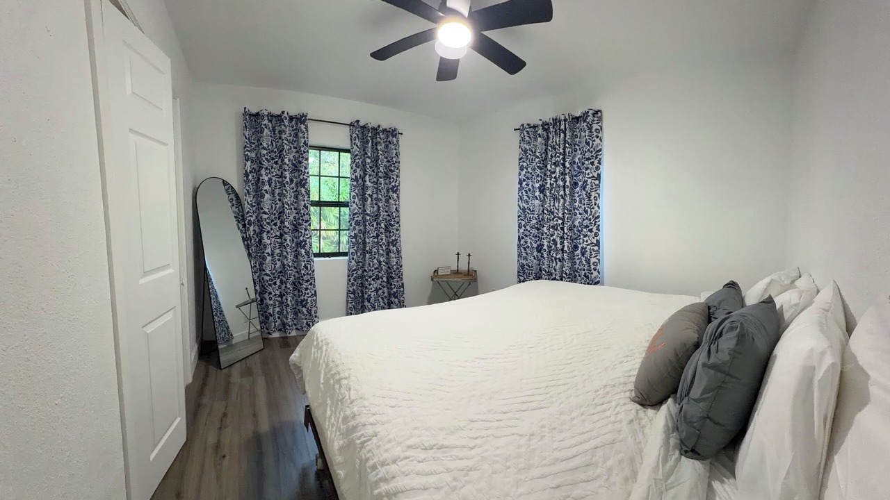 Photo of Bedroom in Bartow