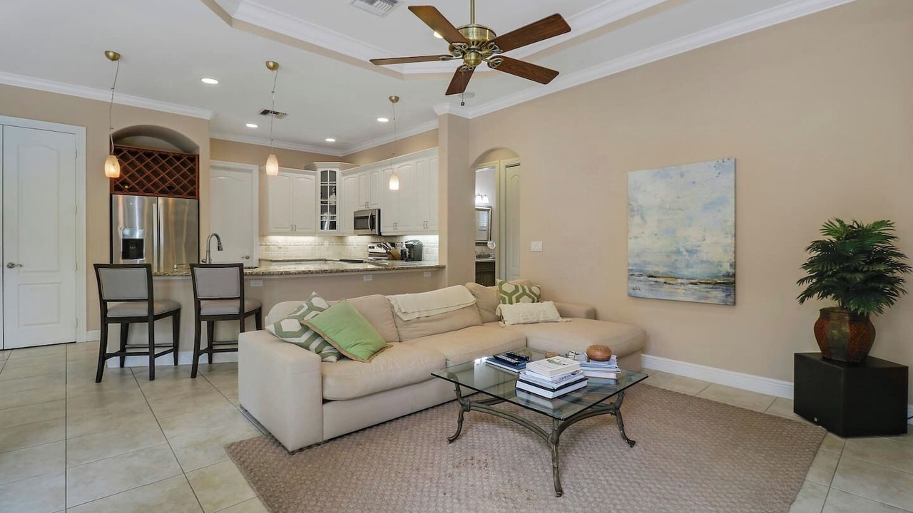 Photo of Livingroom in Jupiter