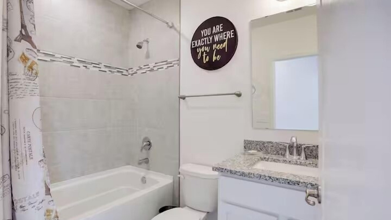 Photo of Bathroom in Port Saint Lucie