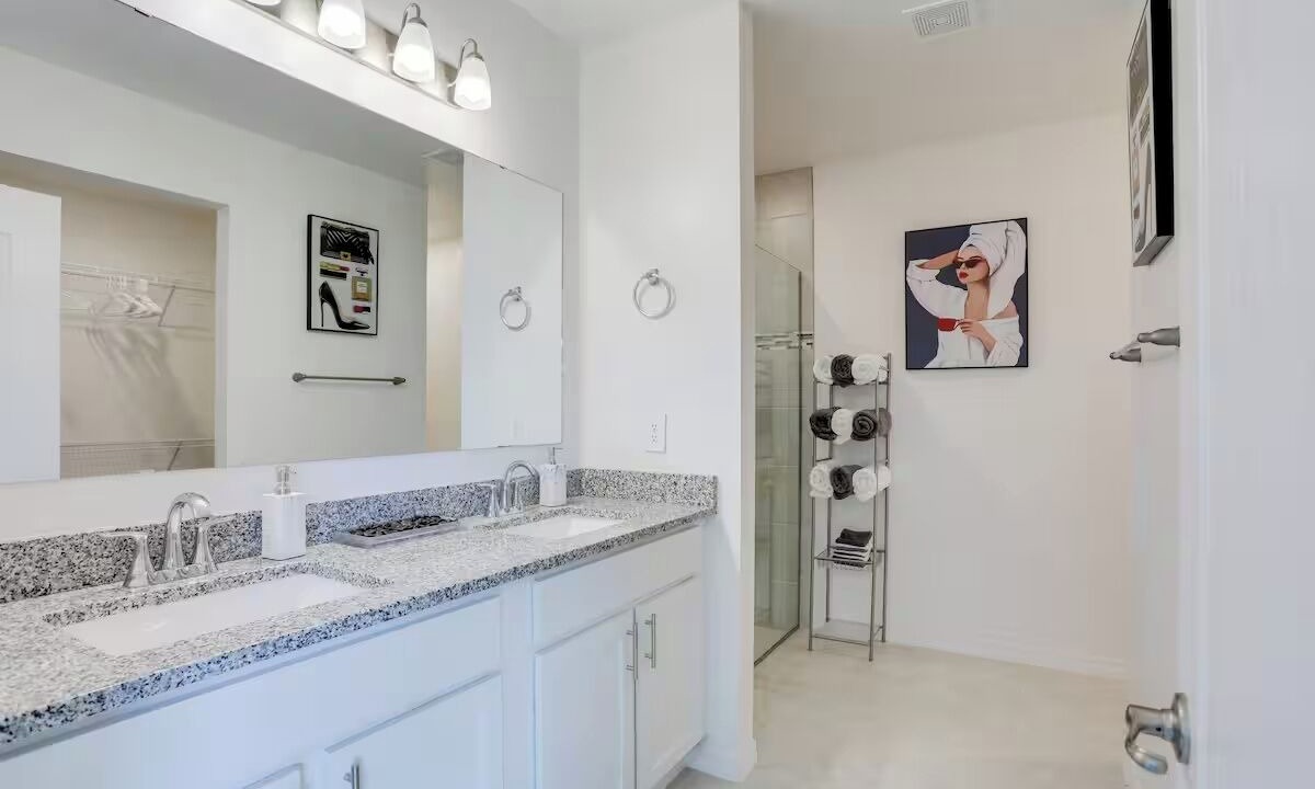 Photo of Bathroom in Port Saint Lucie