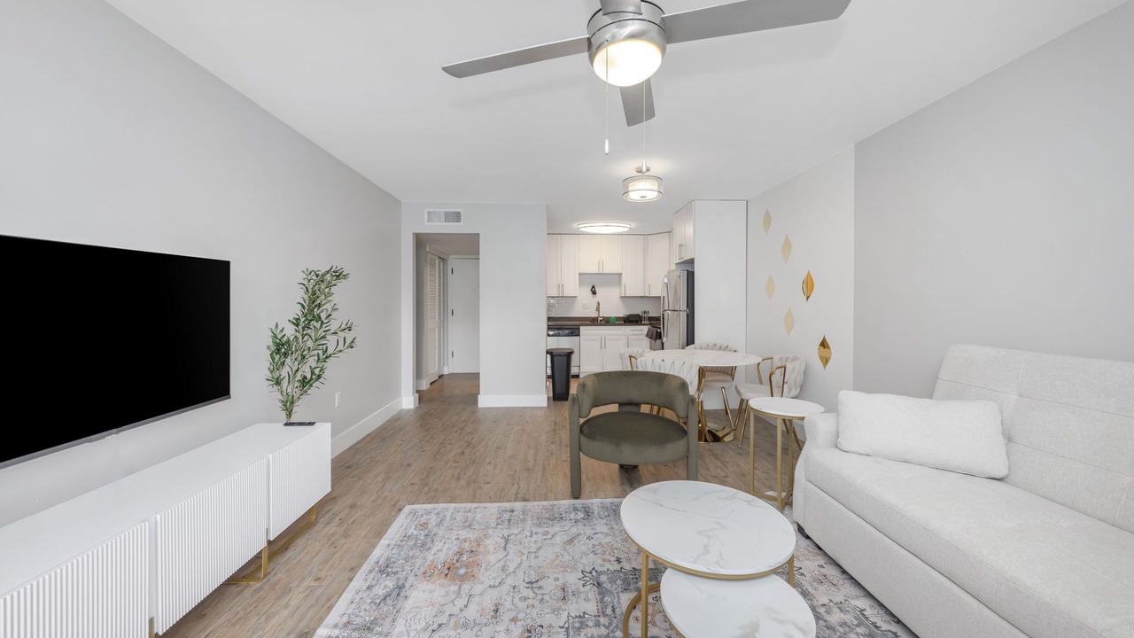 Photo of Livingroom in Beach Park