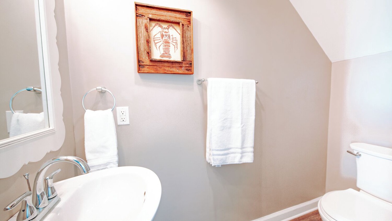 Photo of Bathroom in Marathon