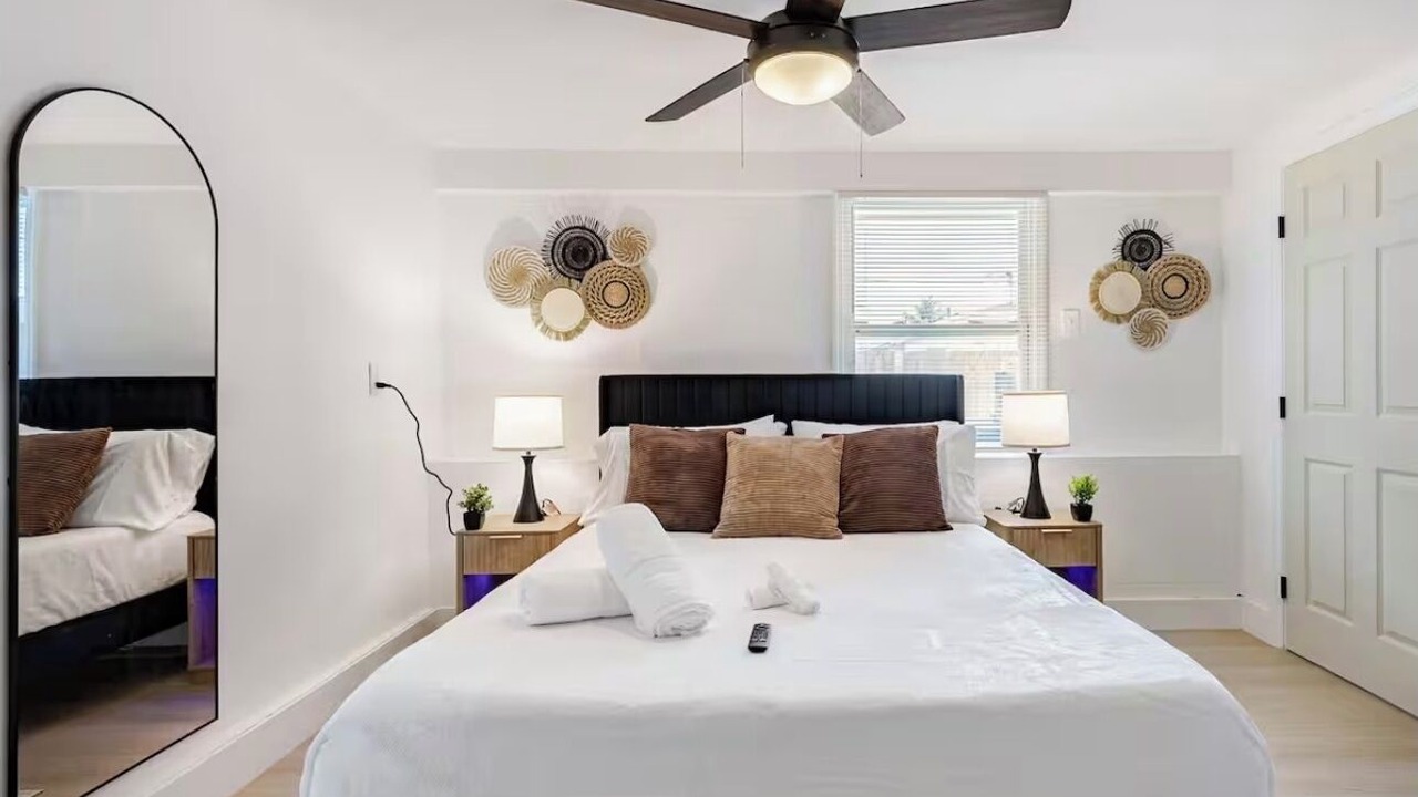 Photo of Bedroom in South Middle River