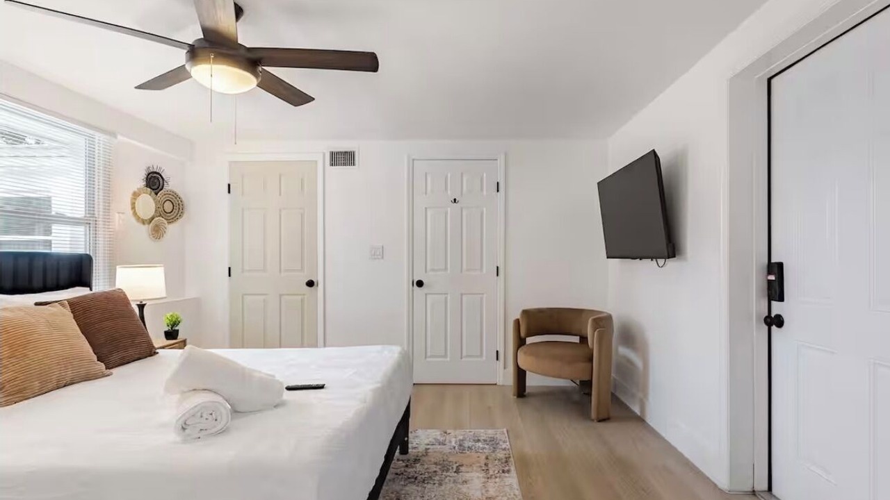 Photo of Bedroom in South Middle River