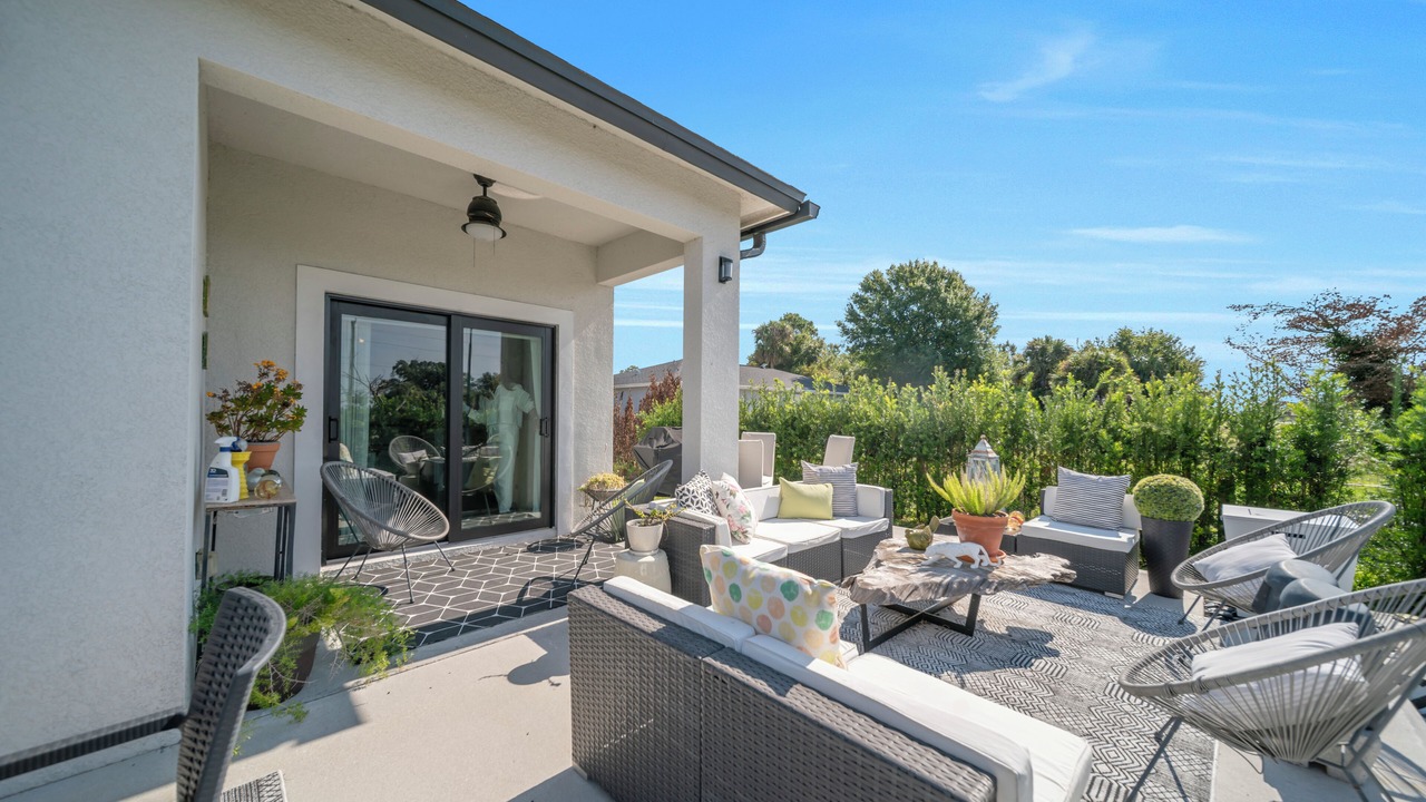 Photo of Patio Balcony in LaBelle