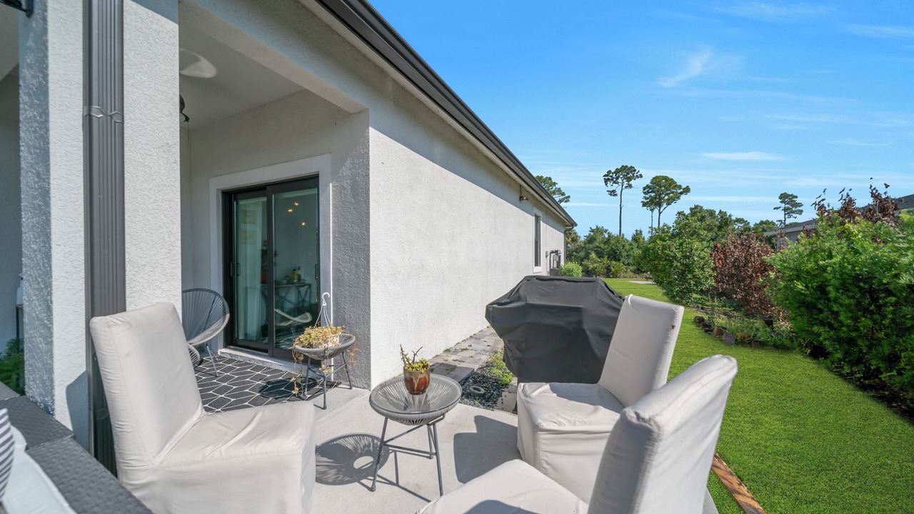 Photo of Patio Balcony in LaBelle