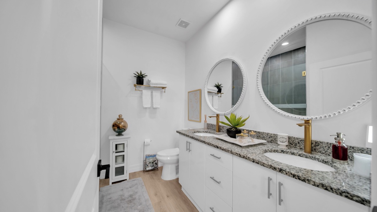 Photo of Bathroom in LaBelle
