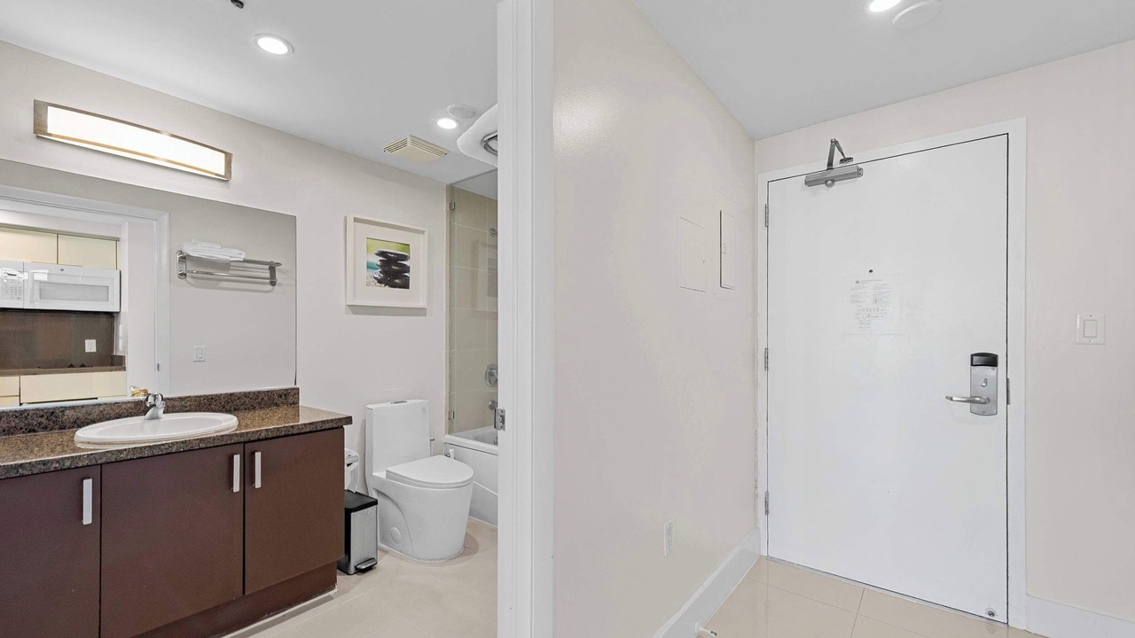 Photo of Bathroom in Coconut Grove