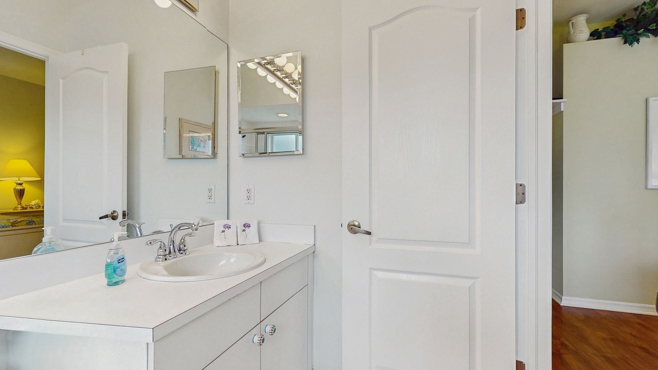 Photo of Bathroom in Falcons Glen