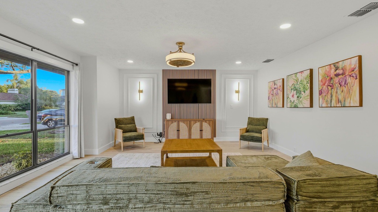 Photo of Livingroom in Greater Northdale