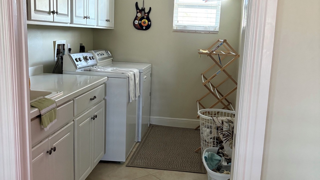 Photo of Bedroom in Saint James City