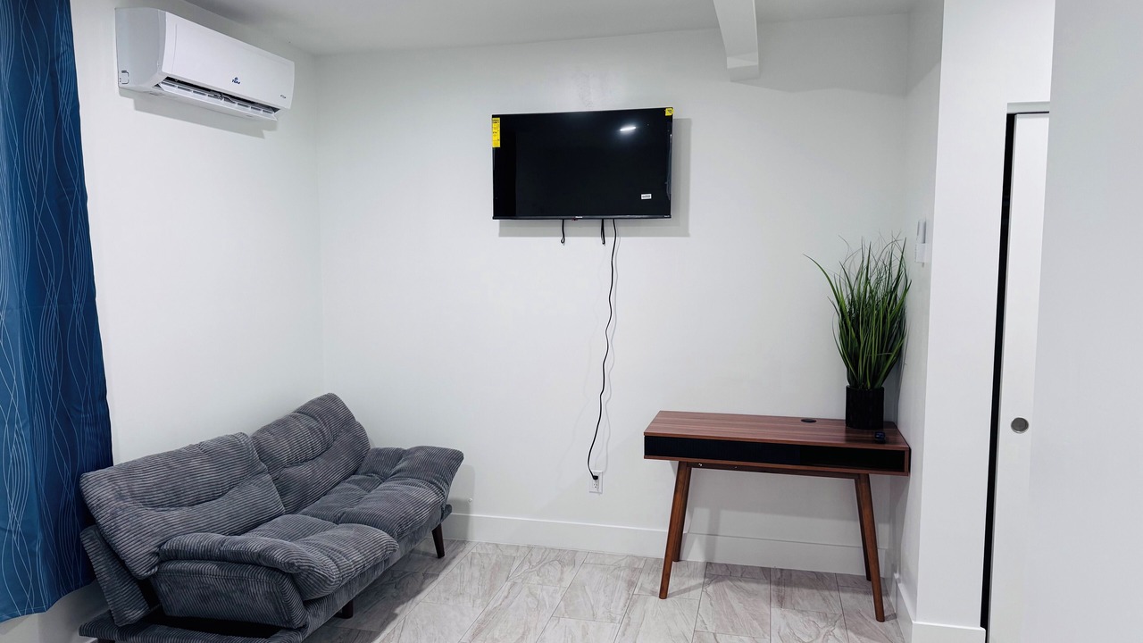 Photo of Livingroom in Greenacres