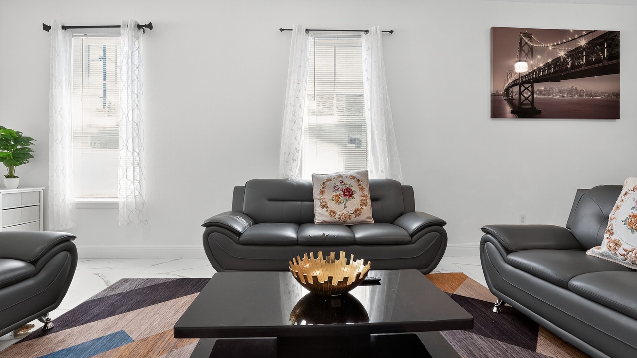 Photo of Livingroom in East Tampa