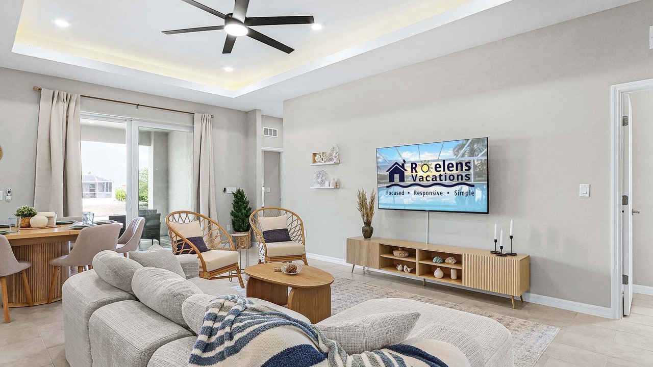 Photo of Livingroom in Diplomat