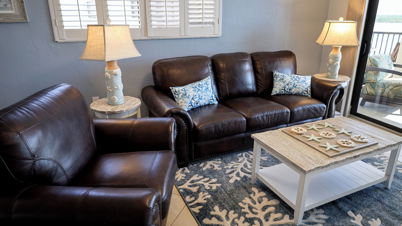 Photo of Livingroom in Laguna Shores