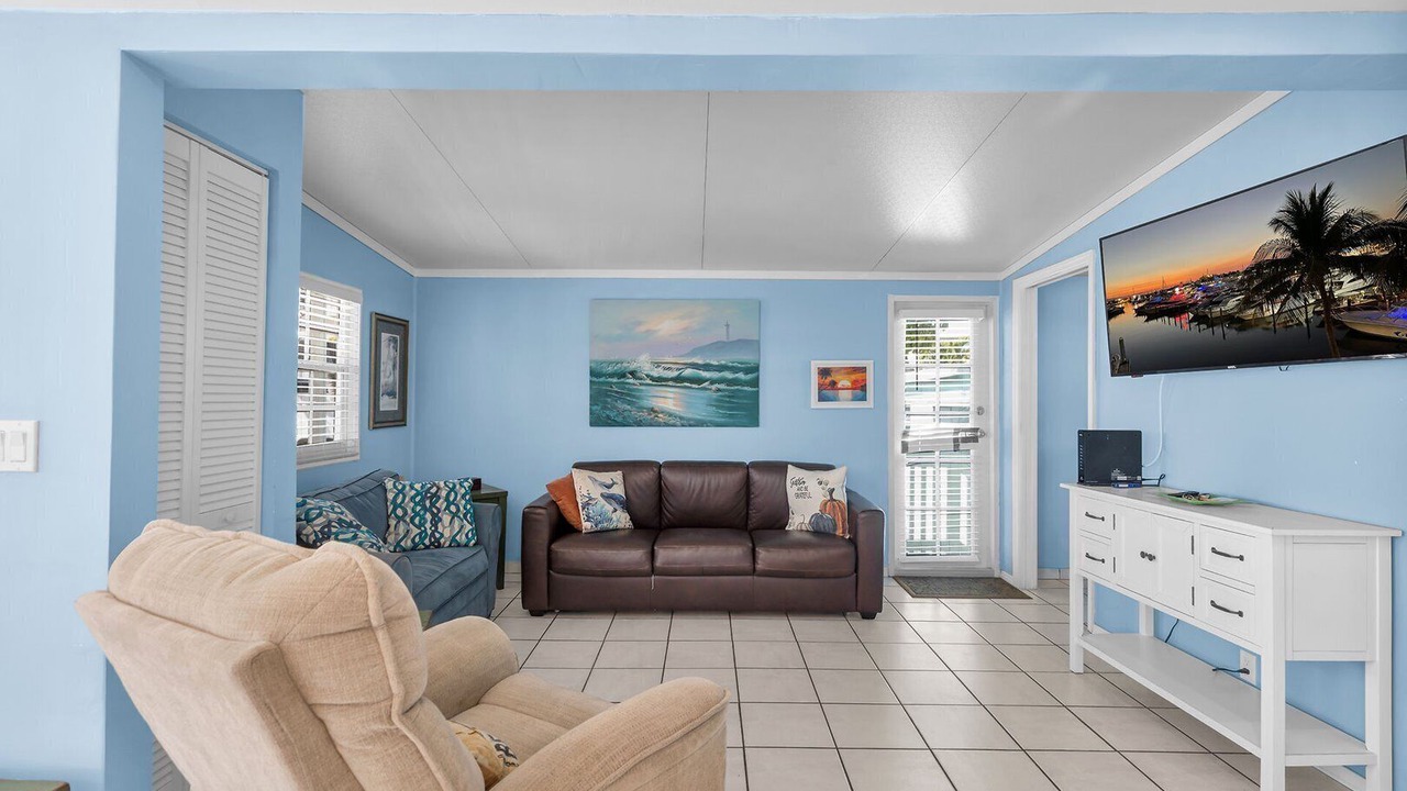Photo of Livingroom in Layton