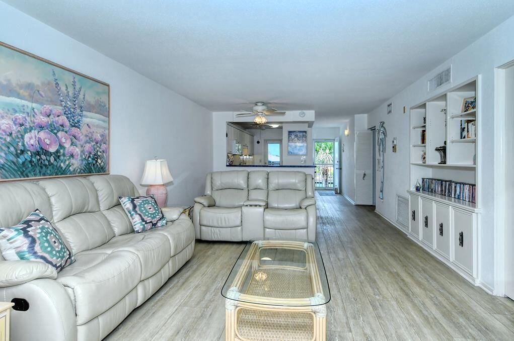 Photo of Livingroom in Siesta Key