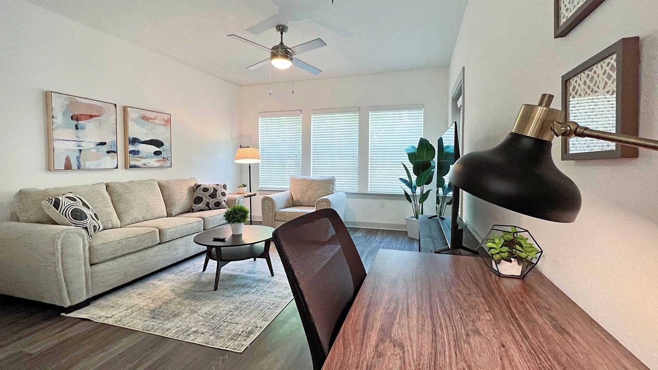 Photo of Livingroom in Carver City - Lincoln Gardens
