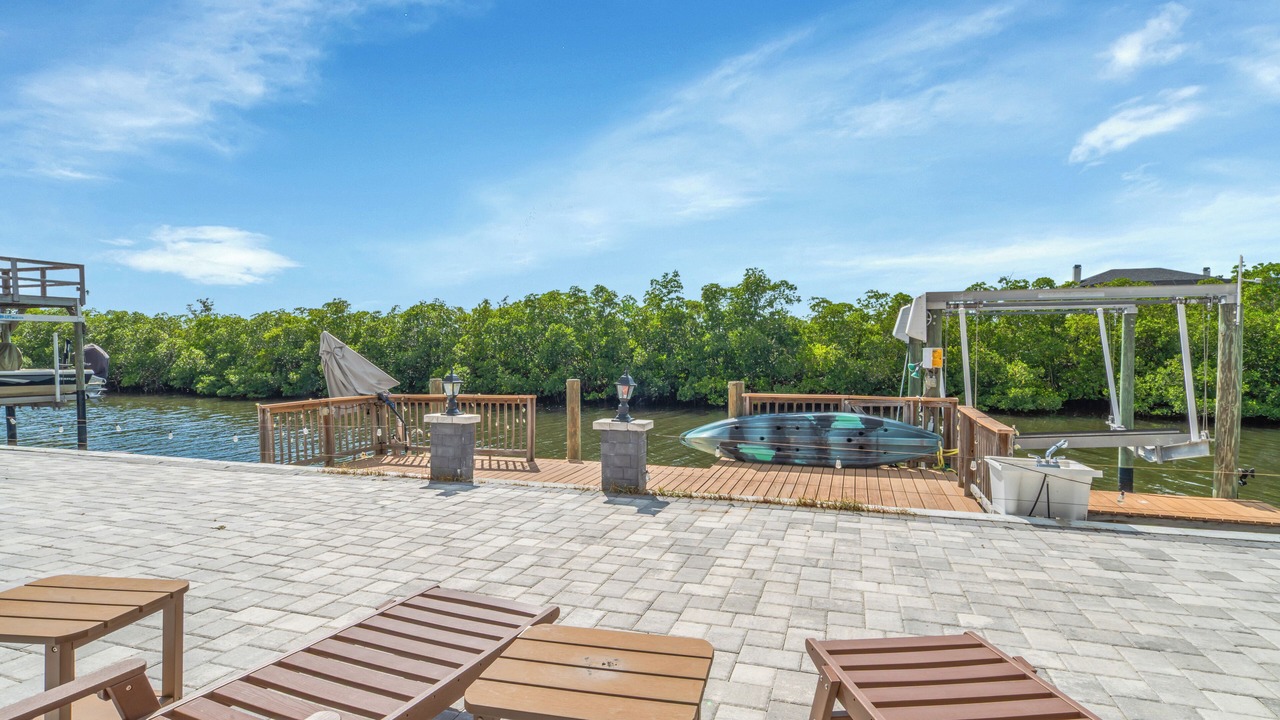 Photo of Outdoor in Bay Crest Park