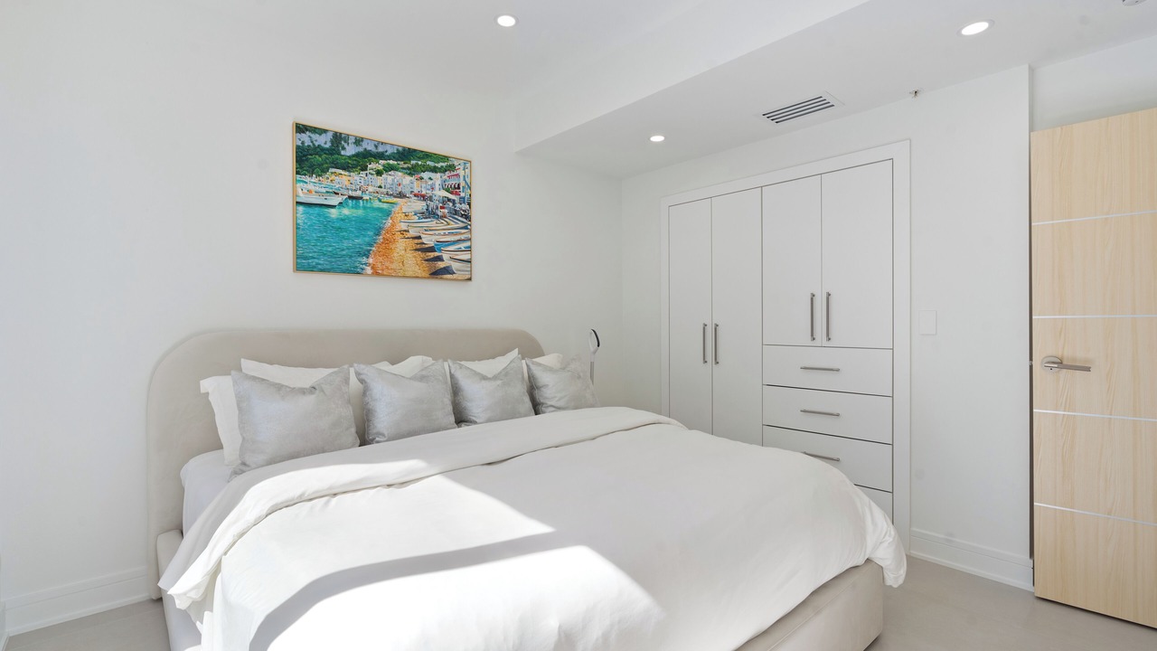 Photo of Bedroom in Pineapple Grove Arts District
