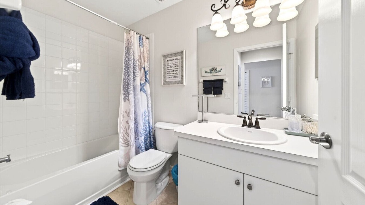 Photo of Bathroom in Biggar