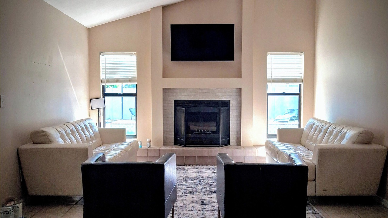 Photo of Livingroom in Boyette Springs