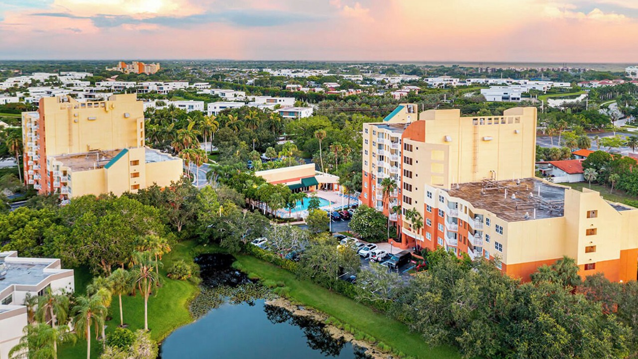 Photo of Outdoor in Weston