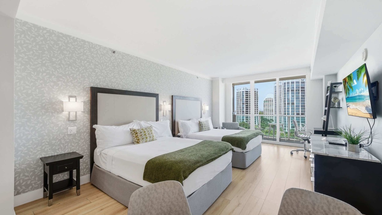 Photo of Bedroom in Coconut Grove