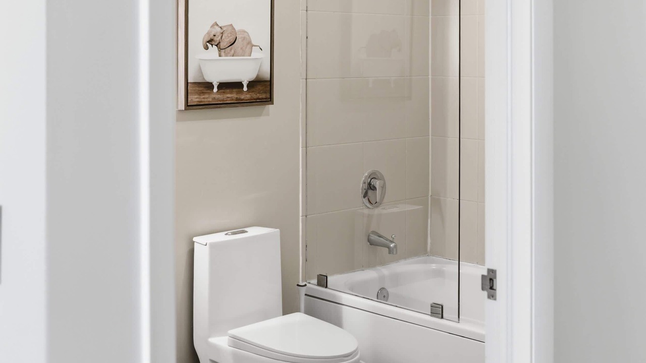 Photo of Bathroom in Coconut Grove