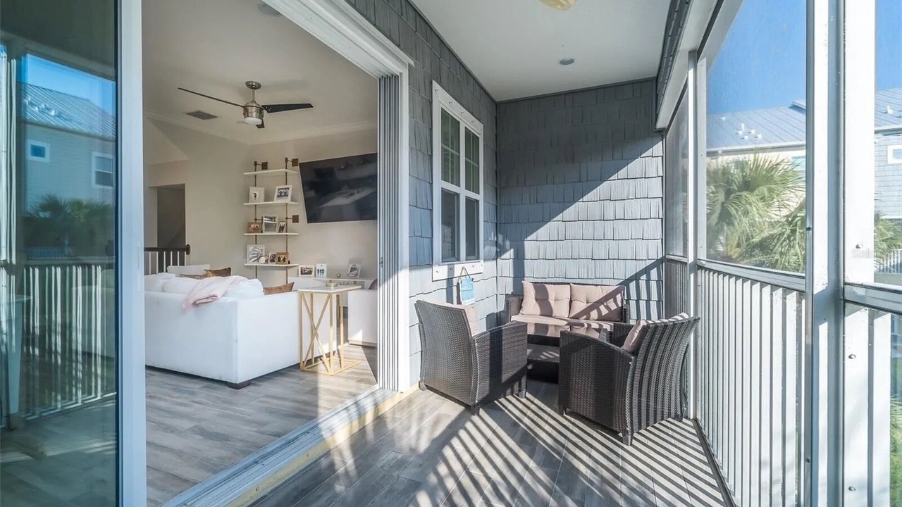 Photo of Patio Balcony in Pinellas Point