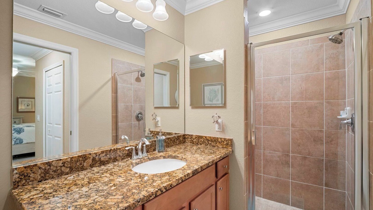 Photo of Bathroom in Naples