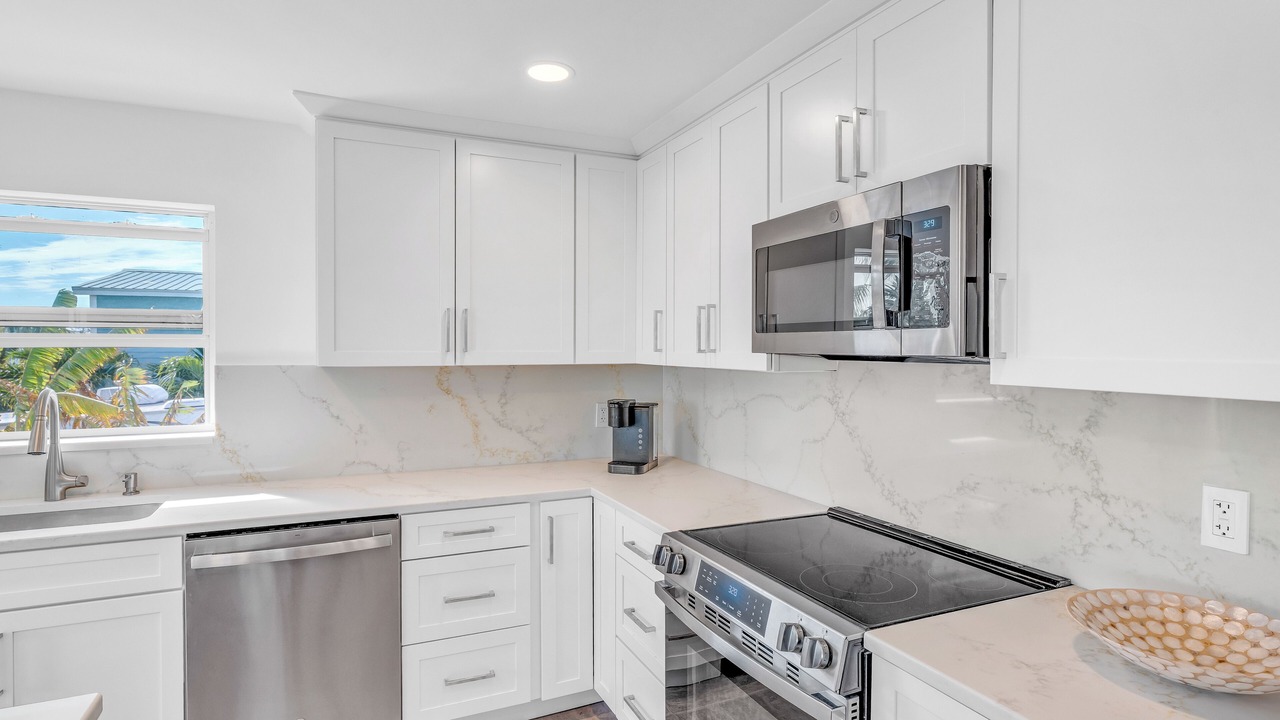 Photo of Kitchen in Pine Channel Estates