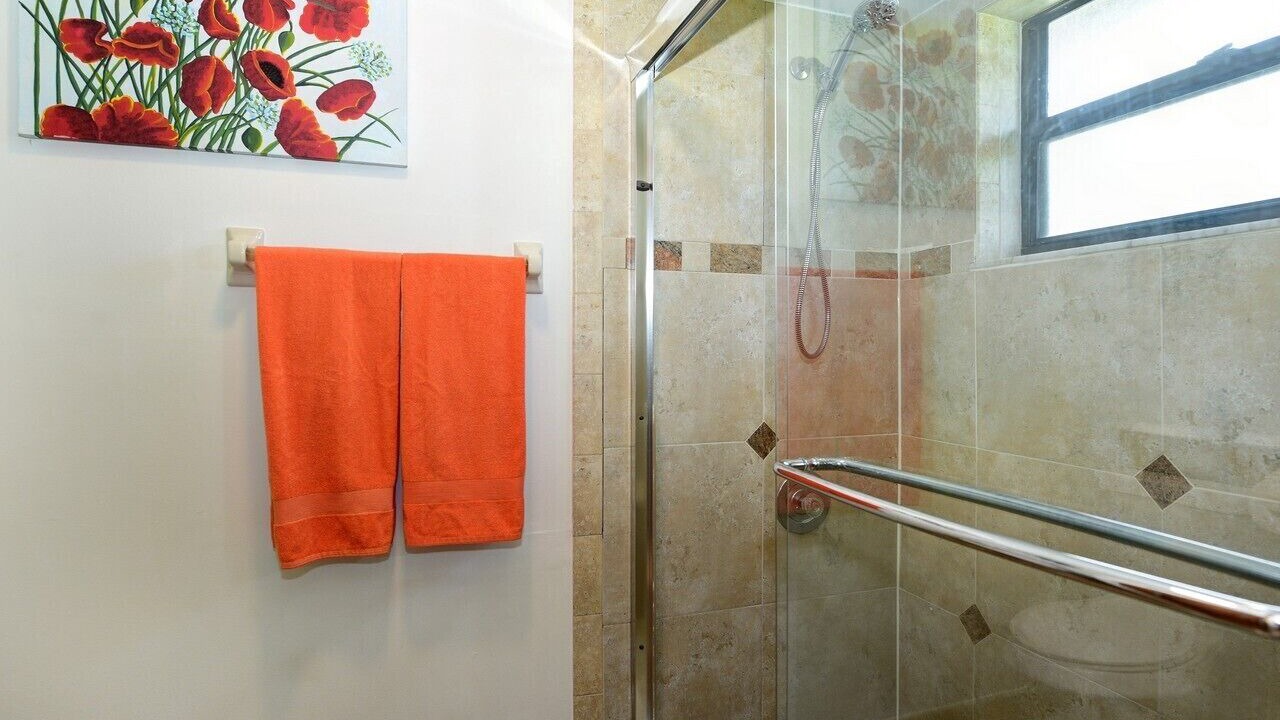 Photo of Bathroom in Indian River Estates