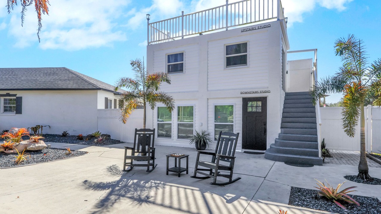 Photo of Patio Balcony in Rural Estates