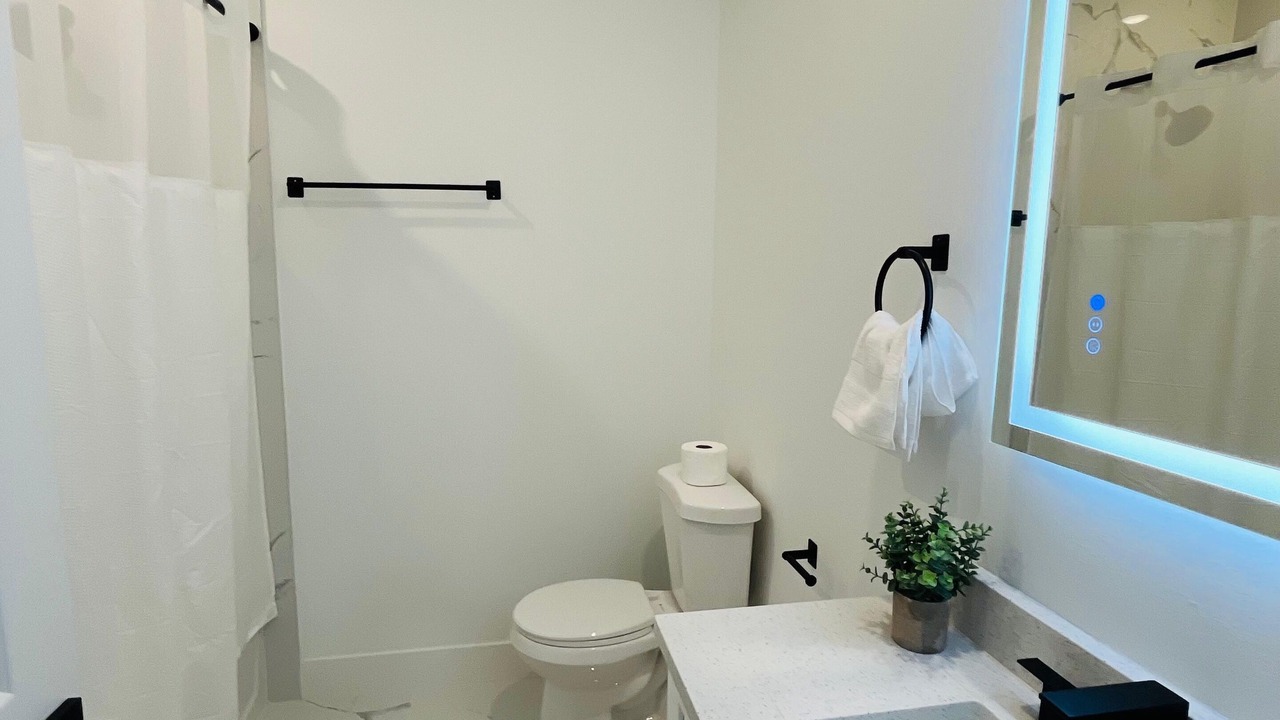 Photo of Bathroom in Harris