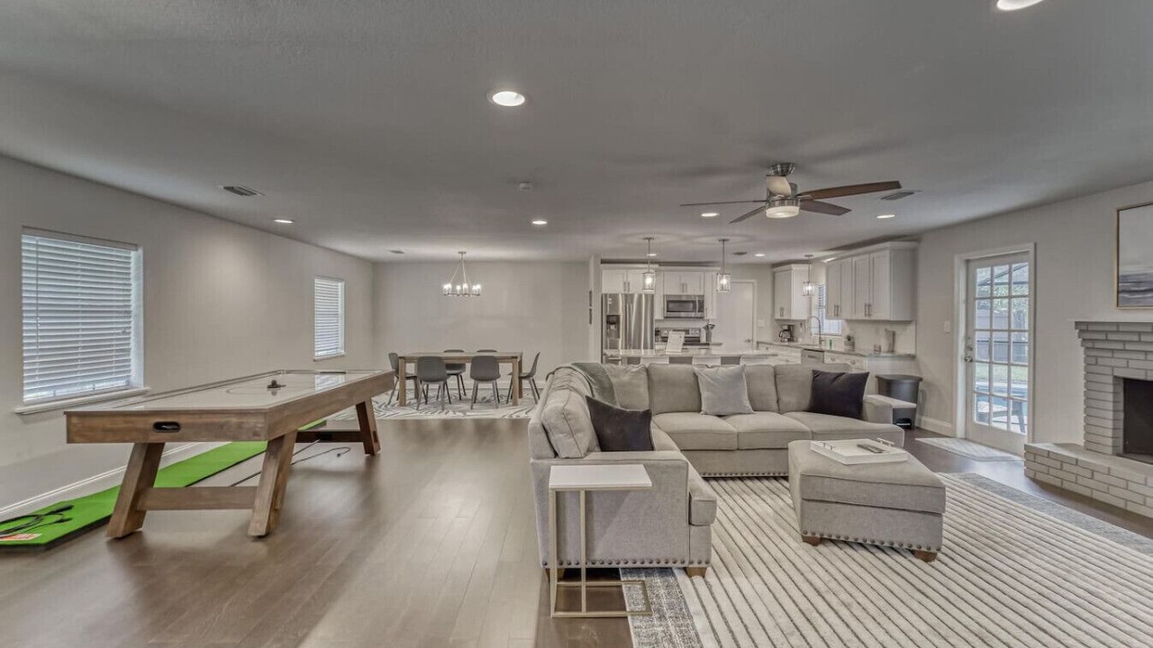 Photo of Livingroom in Carrollwood