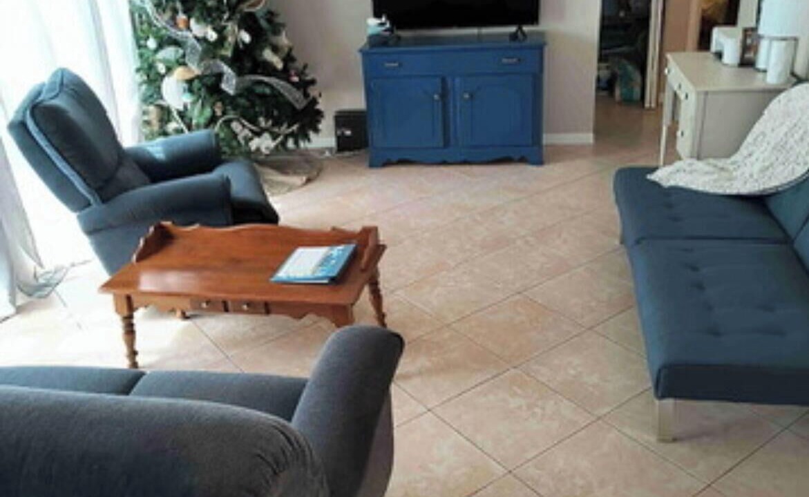 Photo of Livingroom in Port Saint Lucie