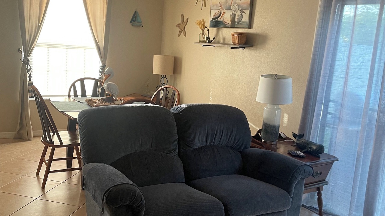 Photo of Livingroom in Port Saint Lucie