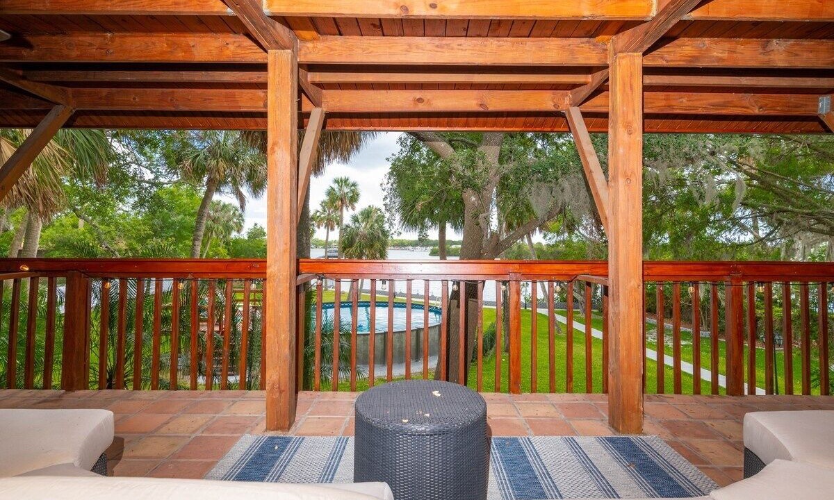 Photo of Outdoor in Riverview