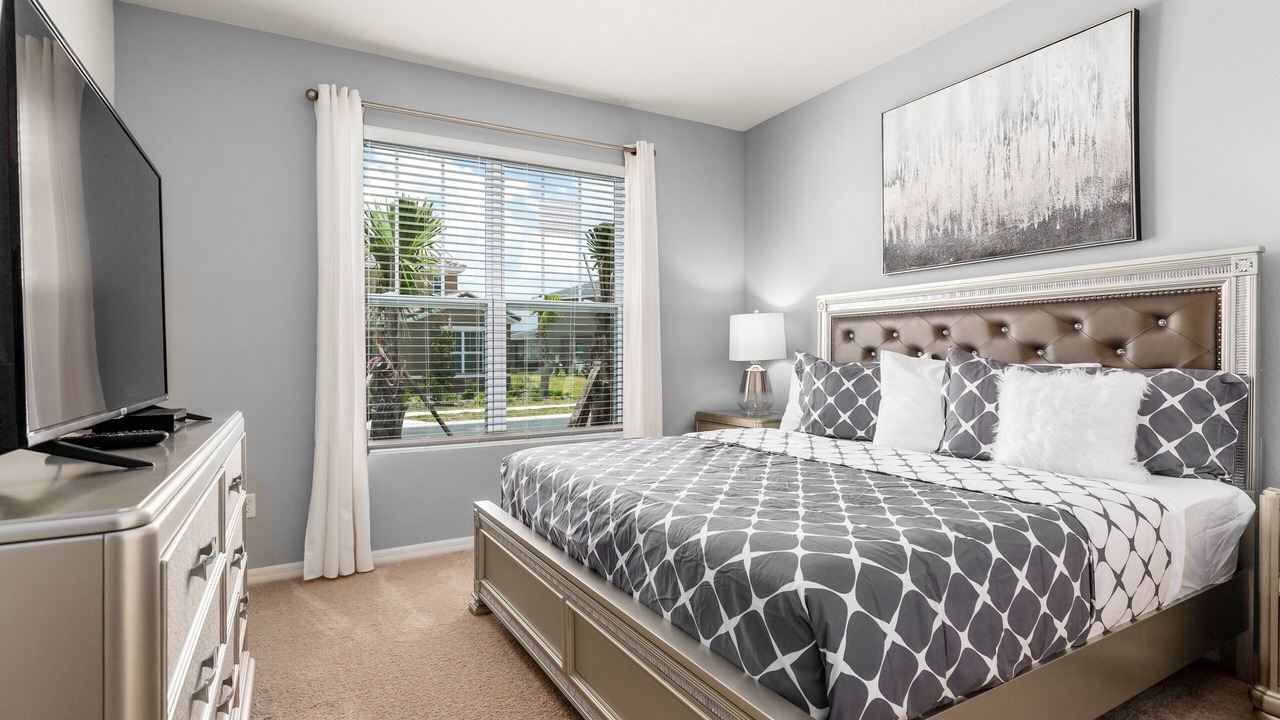 Photo of Bedroom in Loughman