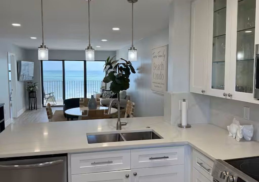 Photo of Kitchen in Hutchinson Island South