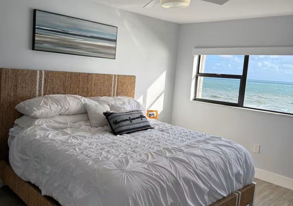 Photo of Bedroom in Hutchinson Island South