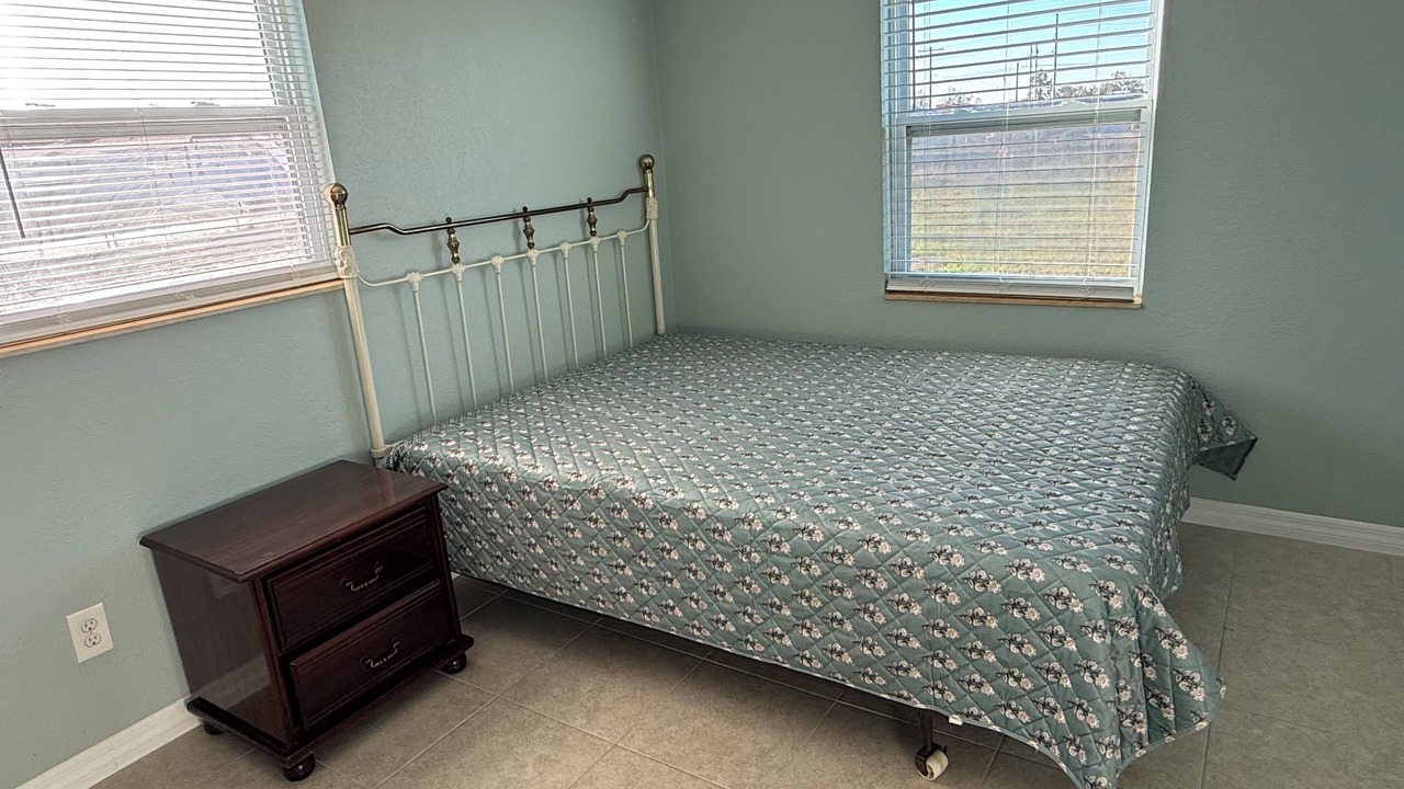 Photo of Bedroom in Riverview