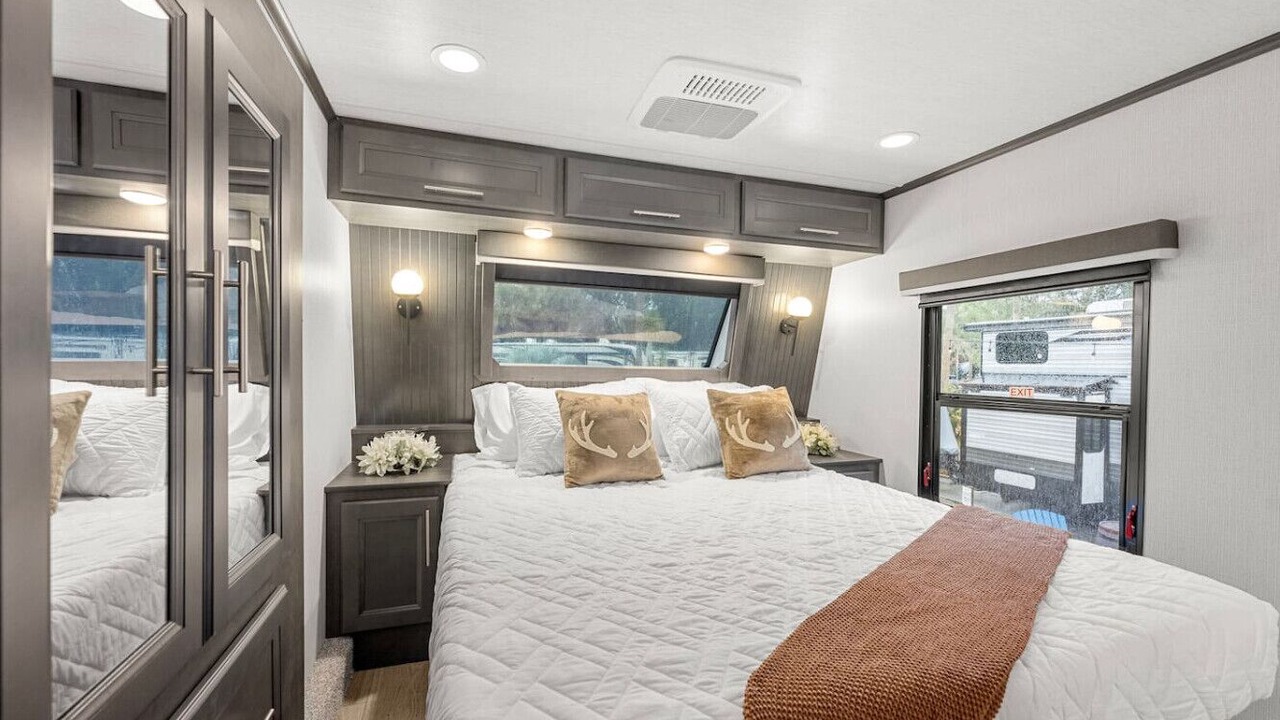 Photo of Bedroom in River Ranch