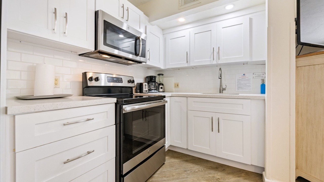 Photo of Kitchen in Lower Matecumbe Beach