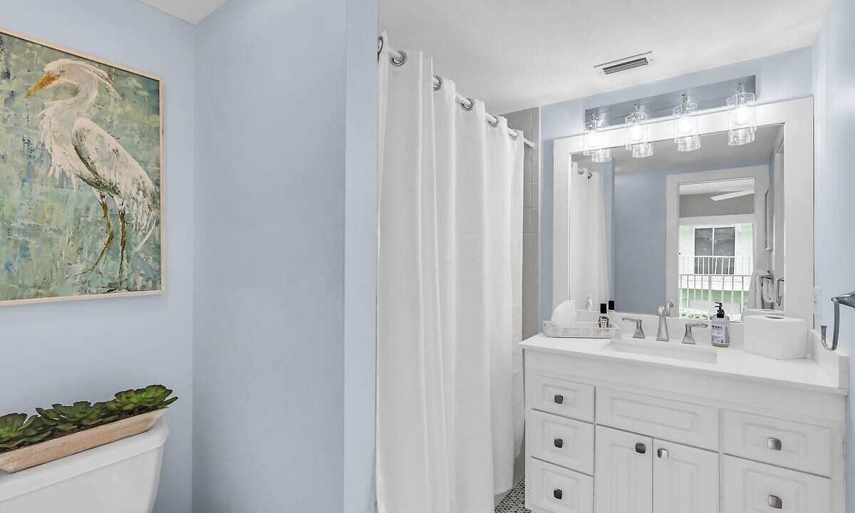 Photo of Bathroom in Key Colony Beach