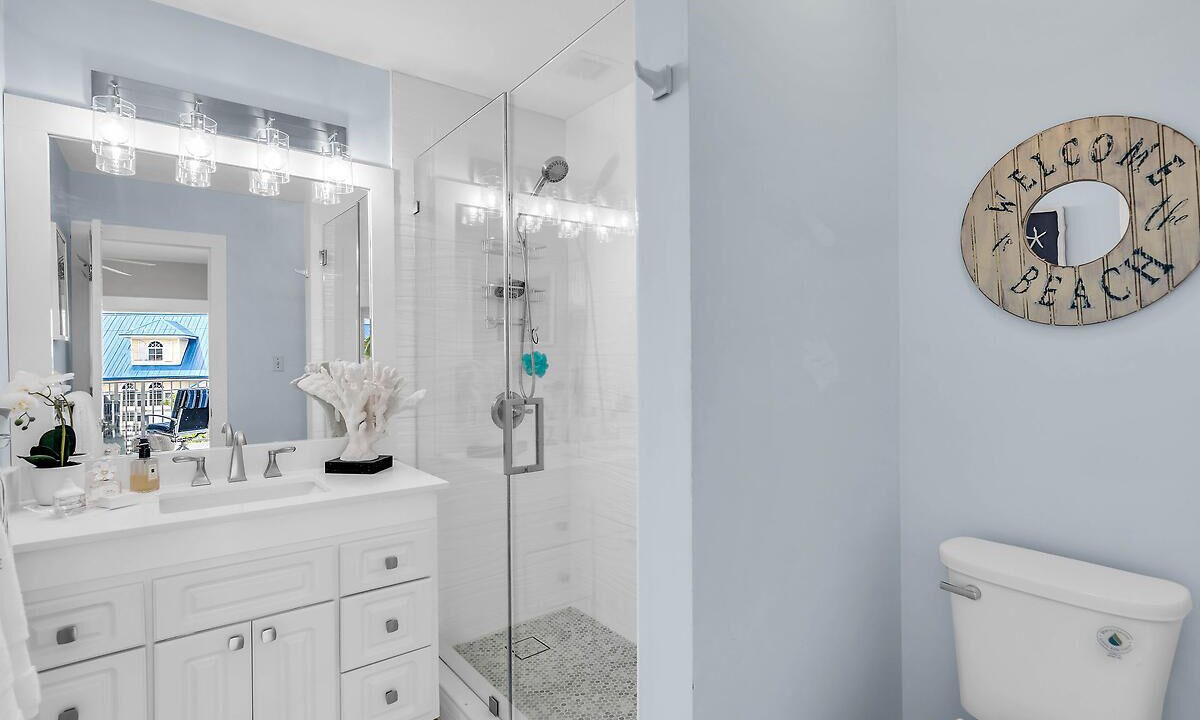 Photo of Bathroom in Key Colony Beach